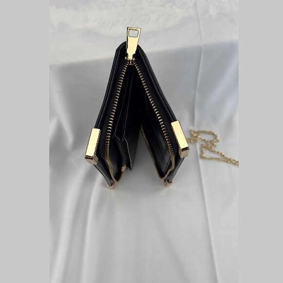 Elegant Black Faux Leather Chain Clutch / Shoulder Bag with Gold Accents - Picture 7 of 7